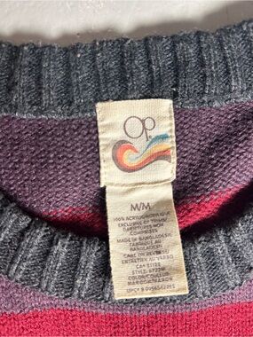 Men's vintage Ocean Pacific Striped Crewneck Sweater in Charcoal, Red, Gray